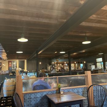 Alma Bea - Restaurant overview - Barbeque Near Me - Shepherdstown, West Virginia
