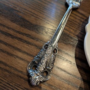 Carmelo's Restaurant - Beautiful utensils - Italian Near Me - Covington, Kentucky