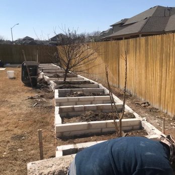 Perez Masonry - Stone on boxes - Masonry/Concrete Near Me
