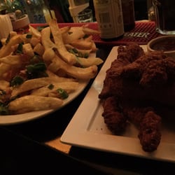 Van Koning - Papas Van Koning y Pollo frito, la gloria en musculosa