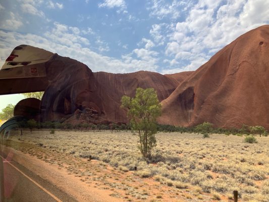 Uluru by null