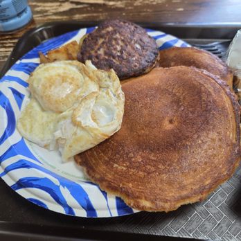 Botta Bing Bagel - Pancake platter and a bagel sandwich - Bagels Near Me - Stafford, Virginia Botta Bing Bagel - Pancake platter and a bagel sandwich - Bagels Near Me - Stafford, Virginia