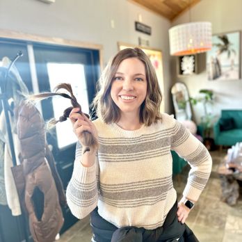 Ka Nui Salon - Hair Salons Near Me - Redmond, Oregon