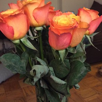 UrbanStems - My daughter loves their flowers. These almost look illuminated - Florists Near Me