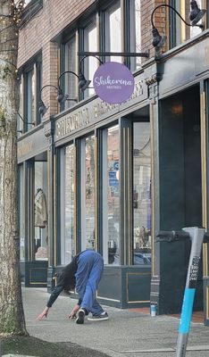 Shikorina Bakeshop & Cafe by null