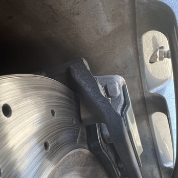 Towbin Kia - Brake rotors worn down badly - Car Dealers Near Me - Henderson, Nevada Towbin Kia - Brake rotors worn down badly - Car Dealers Near Me - Henderson, Nevada