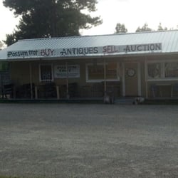 Possum Trot Auction - The Possum Trot Auction Auction Barn.