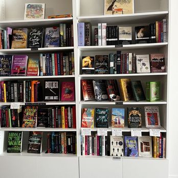 Smitten - Bookstores Near Me - Ventura, California Smitten - Bookstores Near Me - Ventura, California