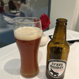 An imported Greek IPA!  Very good!  A total surprise as I didn't know this style of beer was even produced in Greece.