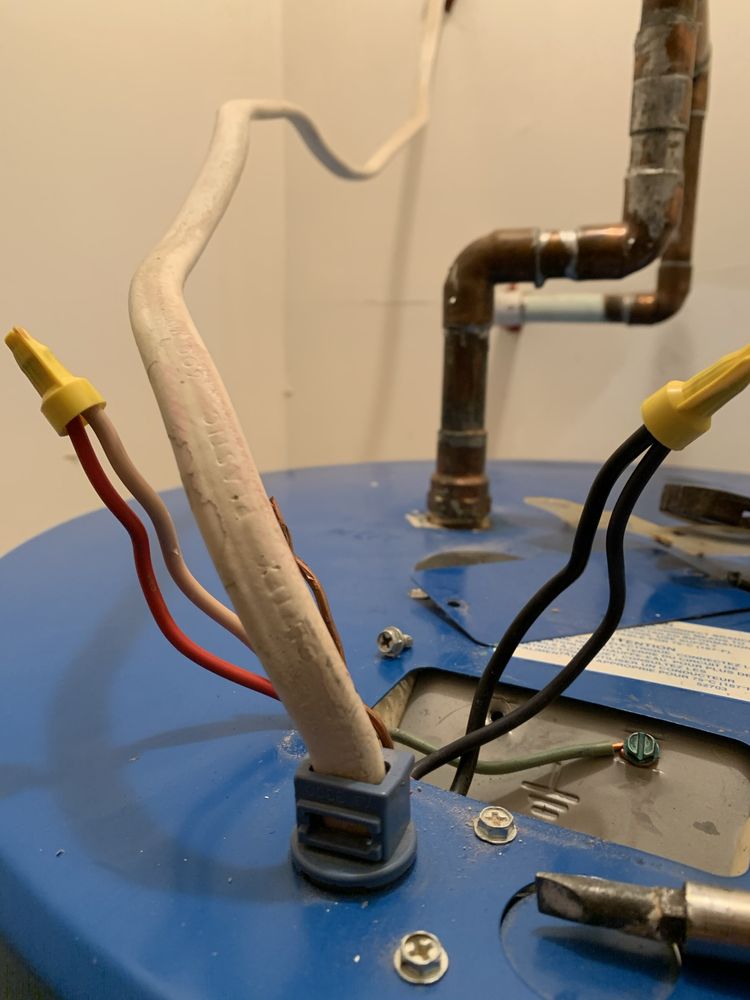 Slide of The Home Repair Tech