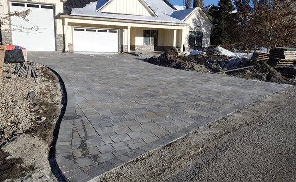 Full Installs - If you're looking for a reliable team to take care of all of your construction and installation needs, look no further! We provide complete installation services for driveways, retaining walls, and raised beds with plantings, sod, and irrigation. No matter the project, you can trust us to do the job right. Our experienced professionals have the expertise and the skill to make sure your project exceeds your expectations. Let us show you why we are the best in the business. Full Installs - If you're looking for a reliable team to take care of all of your construction and installation needs, look no further! We provide complete installation services for driveways, retaining walls, and raised beds with plantings, sod, and irrigation. No matter the project, you can trust us to do the job right. Our experienced professionals have the expertise and the skill to make sure your project exceeds your expectations. Let us show you why we are the best in the business.