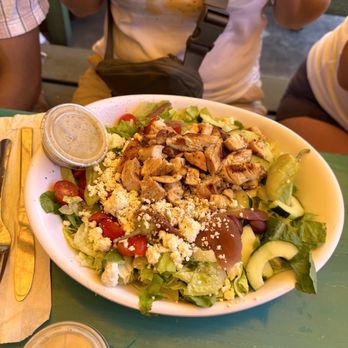LuLu's Destin - Greek Salad with Grilled Chicken - Seafood Near Me - Destin, Florida LuLu's Destin - Greek Salad with Grilled Chicken - Seafood Near Me - Destin, Florida