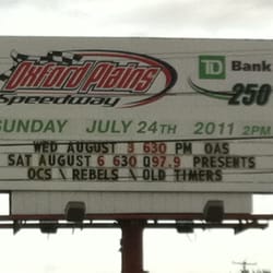 Oxford Plains Dragway