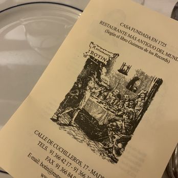 Botín - ¡Listos para experimentar el restaurante más antiguo del mundo! Un cochinillo por favor... - Spanish Near Me - Madrid, M Botín - ¡Listos para experimentar el restaurante más antiguo del mundo! Un cochinillo por favor... - Spanish Near Me - Madrid, M