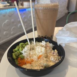 Poke bowl and Thai tea! Poke bowl and Thai tea!