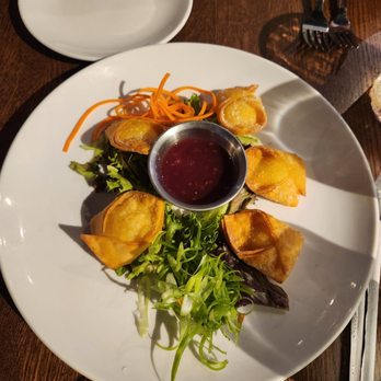 Stones Throw - Goat Cheese Pillows - Steakhouses Near Me - Cape Coral, Florida