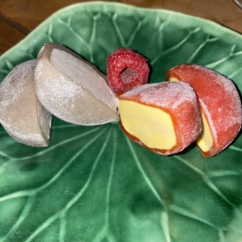 Azabu - Mochi - Sushi Bars Near Me - Miami Beach, Florida