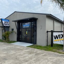 Beachside Auto Parts - Storefront