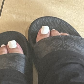 Gloss Nail Bar - Gel pediii - Nail Salons Near Me - Memphis, Tennessee