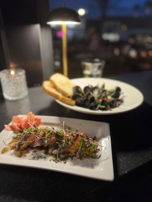 Steak & Whisky American Tavern by null