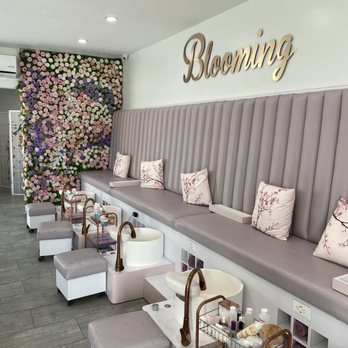 Blooming Nail Bar - Nail Salons Near Me - Burbank, California