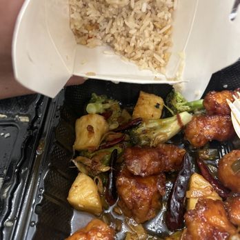 Shiki Sushi - General Tsos w/ fried rice - Sushi Bars Near Me - Durham, North Carolina