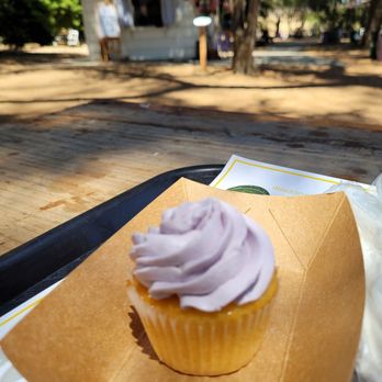 123 Farm - Yummylicious lavender lemon cupcake - Farmers Market Near Me - Cherry Valley, California 123 Farm - Yummylicious lavender lemon cupcake - Farmers Market Near Me - Cherry Valley, California