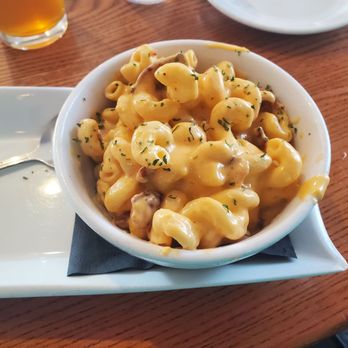 The Sterling Tavern - Mac n cheese with bacon and housemade beer cheese. - Seafood Near Me - Berlin, Maryland The Sterling Tavern - Mac n cheese with bacon and housemade beer cheese. - Seafood Near Me - Berlin, Maryland