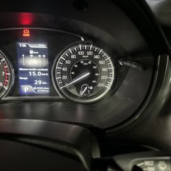 Fox Car Rental - The tank was empty before I drove off the lot. They made a record of it being half full, so I was scammed