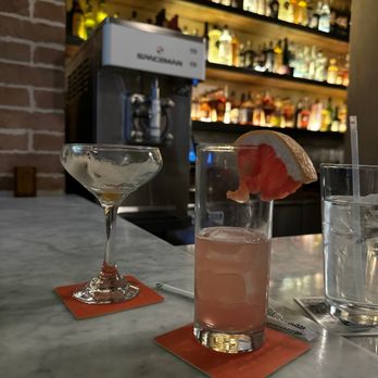 Osteria Morini - Spiced Bourbon Sour & Italian Greyhound cocktails - Italian Near Me - Washington, DC, District of Columbia