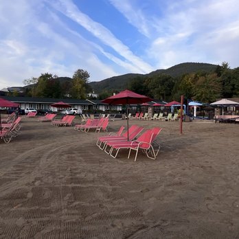 Scotty's Lakeside Resort - Scotty's beach area in front of lake - Resorts Near Me - Lake George, New York Scotty's Lakeside Resort - Scotty's beach area in front of lake - Resorts Near Me - Lake George, New York
