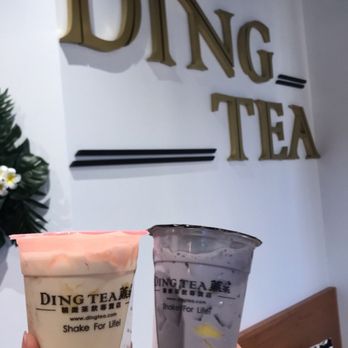 Ding Tea PDX - Oolong milk tea and taro milk tea - Bubble Tea Near Me - Portland, Oregon