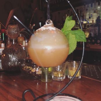 Dux - Cocktail Bars Near Me - Barcelona, B Dux - Cocktail Bars Near Me - Barcelona, B