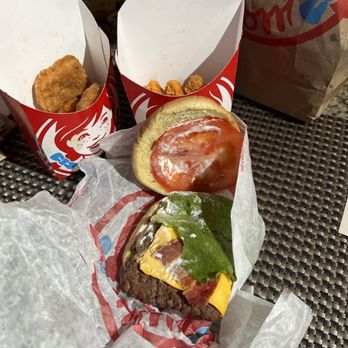 Wendy's - My meal, minus the fries! - Burgers Near Me - Daly City, California Wendy's - My meal, minus the fries! - Burgers Near Me - Daly City, California
