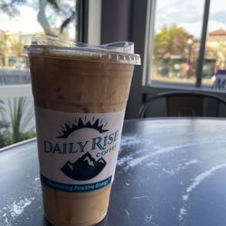 Daily Rise Coffee - Downtown - Caramel rise