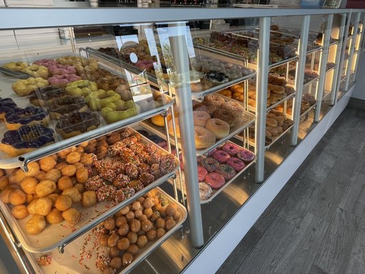 S & S Donut and Bake Shop