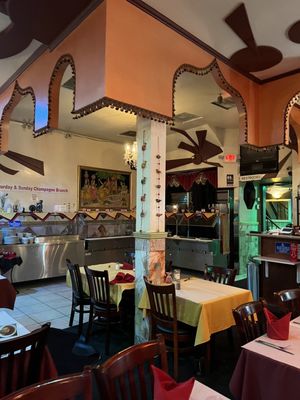 India's Tandoori & Bar by null