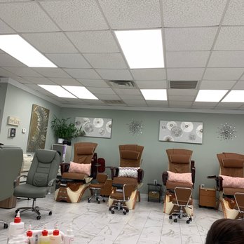 Herbal Essentials Nails Spa - Manicure, pedicure haven - Nail Salons Near Me - Sugar Land, Texas