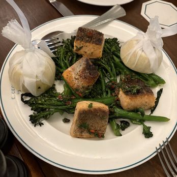 Cecconi's - Salmon bites - Italian Near Me - London, XGL