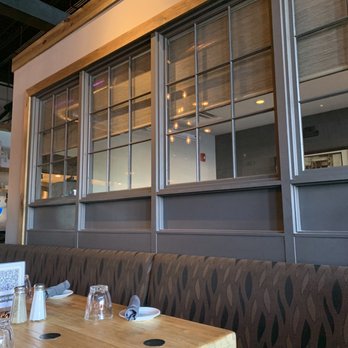 Innovo Kitchen - Dining area @ Innovo Kitchen - American Near Me - Latham, New York Innovo Kitchen - Dining area @ Innovo Kitchen - American Near Me - Latham, New York