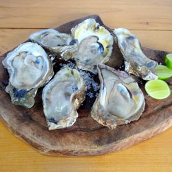 Los Salseados - Fresh Oysters