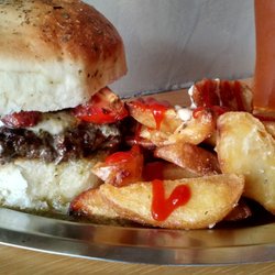 Deniro - Hamburguesa Gino Renni