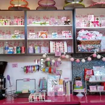 Dots Cupcakes - Cupcakes Near Me - Pasadena, California Dots Cupcakes - Cupcakes Near Me - Pasadena, California