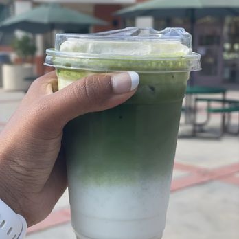 Ceré Tea - Matcha einspanner - Bubble Tea Near Me - Milpitas, California Ceré Tea - Matcha einspanner - Bubble Tea Near Me - Milpitas, California