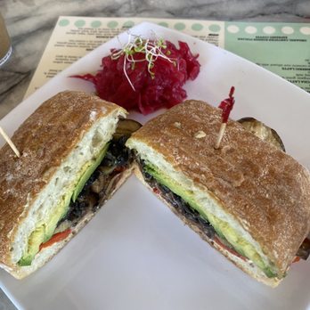Green Table Cafe - Cafes Near Me - Los Angeles, California