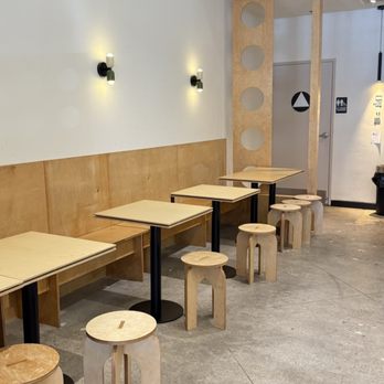 Heybings Desserts & Coffee - Inside seating - Desserts Near Me - Irvine, California Heybings Desserts & Coffee - Inside seating - Desserts Near Me - Irvine, California