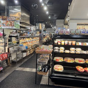Kitchen Kabaret - Delis Near Me - Roslyn Heights, New York