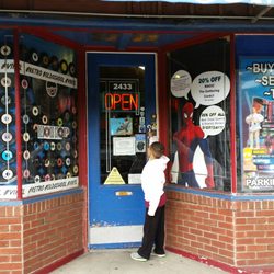 Great Escape - Front door... come on in and shop
