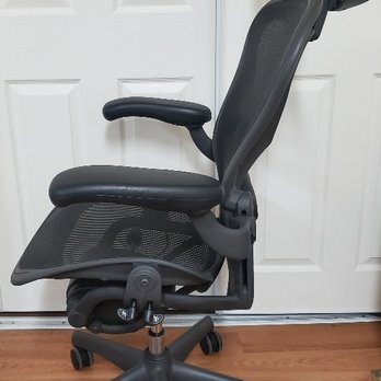 EChairs - Herman Miller Aeron Chairs Fully Loaded with Head Rest - Office Equipment Near Me - Brooklyn, New York EChairs - Herman Miller Aeron Chairs Fully Loaded with Head Rest - Office Equipment Near Me - Brooklyn, New York