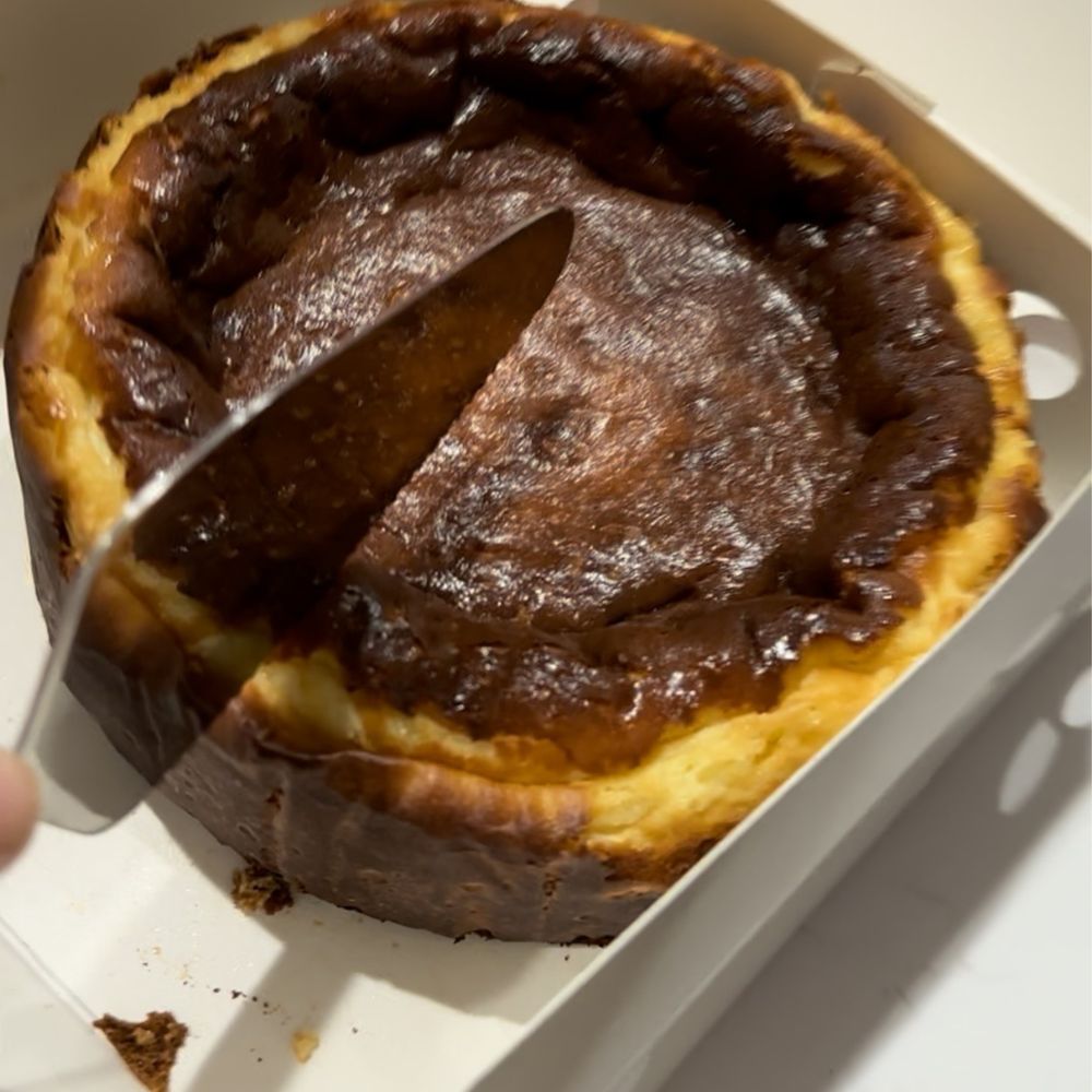 Uncle Tetsu - Original burnt basque cheesecake - Bakeries Near Me - Rosemead, California